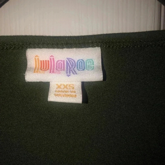 Lularoe top oliv green -szxsm - Picture 2 of 2